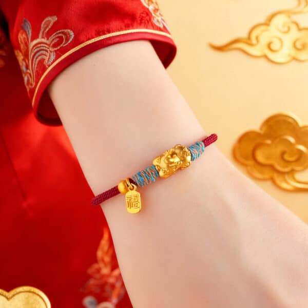 O1CN01asWVof2DhB7Im2ZuT_!!3887268640-0-cib The Red String of Fate: Hand-Woven PiXiu Prosperity Bracelet