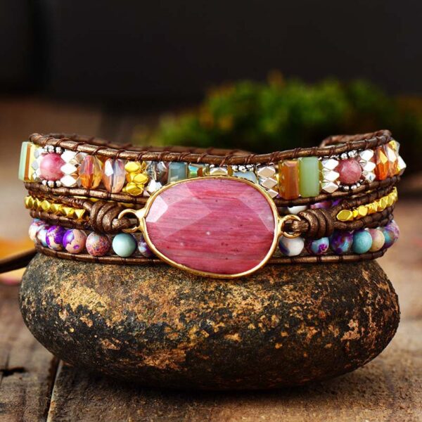 主图-1 Heartwarming Amulet: Natural Red Jadeite Wrapped Bracelet