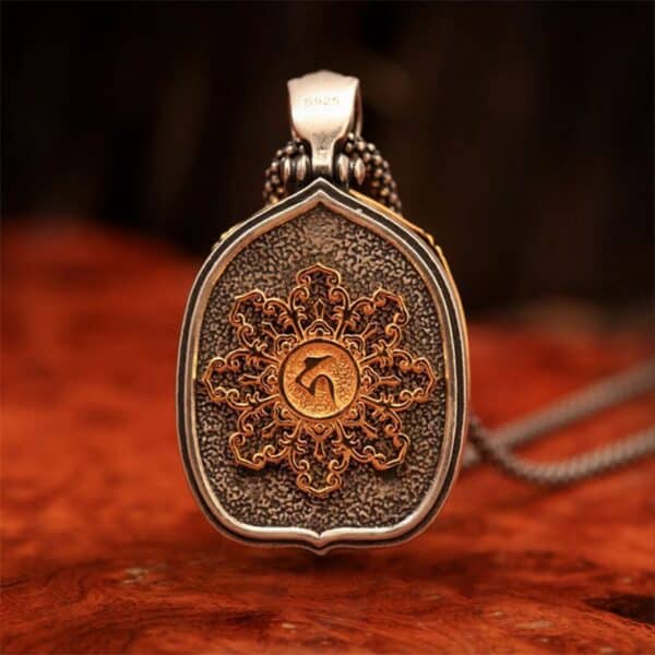 主图-2 Zen Collection: Ksitigarbha Bodhisattva Tibetan Gau Box Pendant