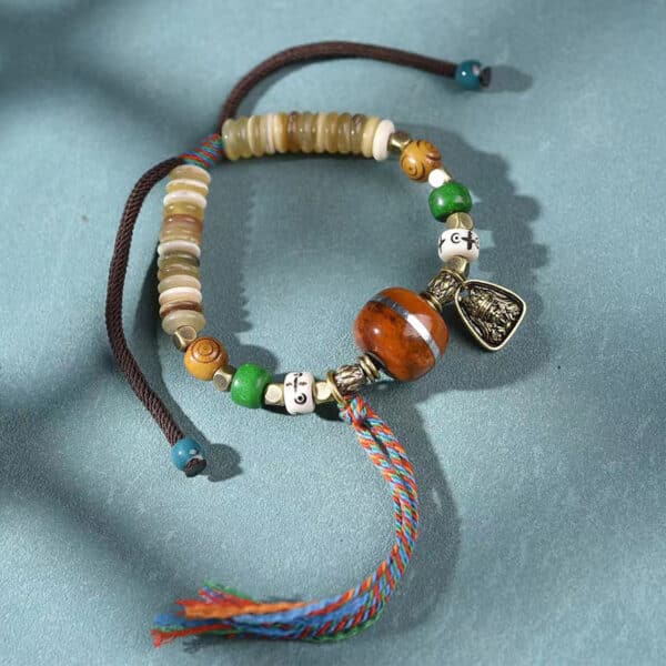 主图-3 The Grounding Guardian: Natural Sheep Horn Handstrung Bracelet