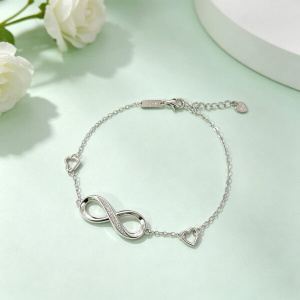 Endless Energy Talisman: 925 Sterling Silver Infinity Bracelet