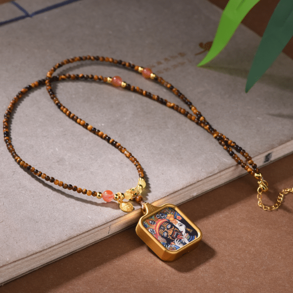 主图1 The Blessing Talisman: Thangka Pendant with Tiger's Eye Beaded Chain