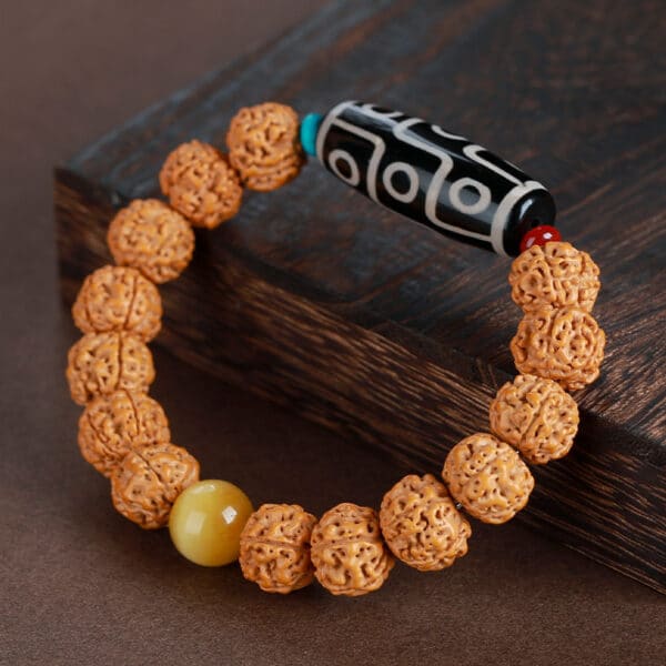Nine-Eyed Dzi Bead & Vajra Bodhi Wrist Mala for Meditation
