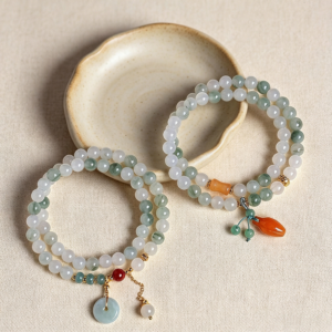 主图1 The Mountain Calm: Natural Tianshan Green Jade Beaded Bracelet