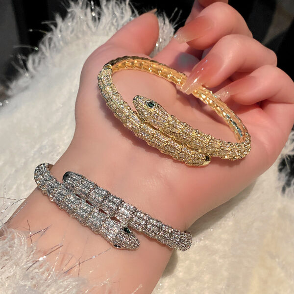详情-8 The Serpent Aura: Vintage Serpent Bangle