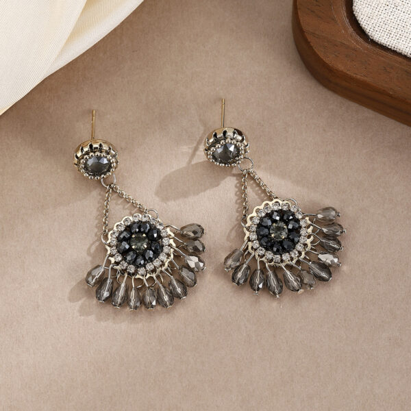 sku-5-A19821-黑 Bohemian Oriental Fan Crystal Tassel Dangle Earrings