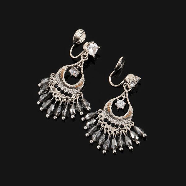 主图-2 The Calm Boho: Grey Crystal Tassel Earrings