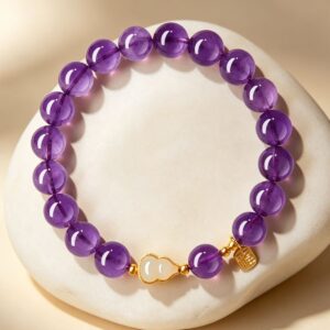 Symbols of Prosperity & Serenity: Amethyst & Hetian Jade Gourd Bracelet